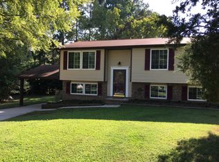 7205 Oswego Ct, Charlotte, NC 28226