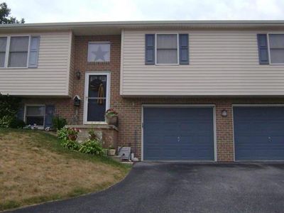 30 Charles Dr, Windsor, PA, 17366