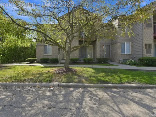 34780 W Eight Mile Rd APT 7, Farmington, MI 48335