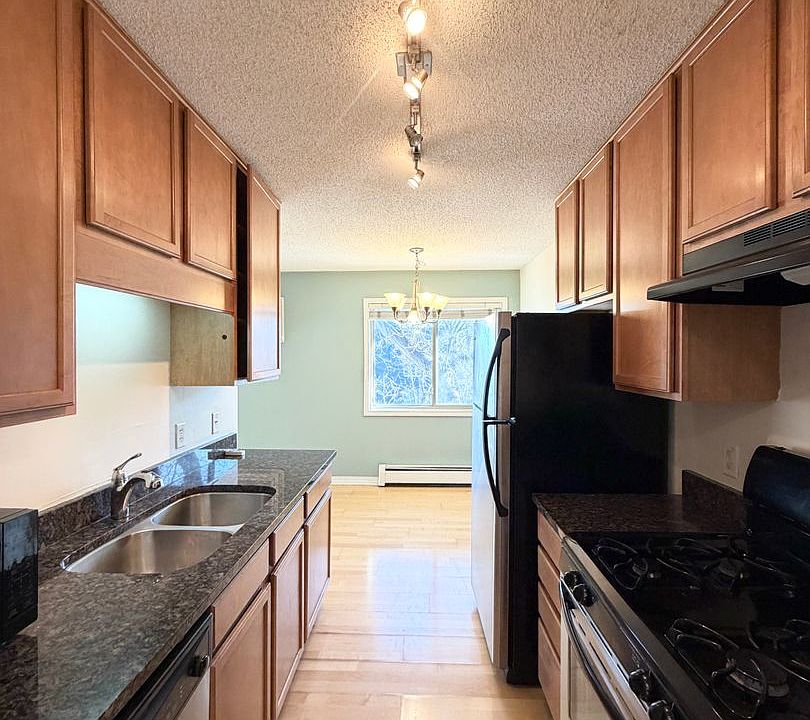 1st image of 3540 Hennepin Ave APT 318