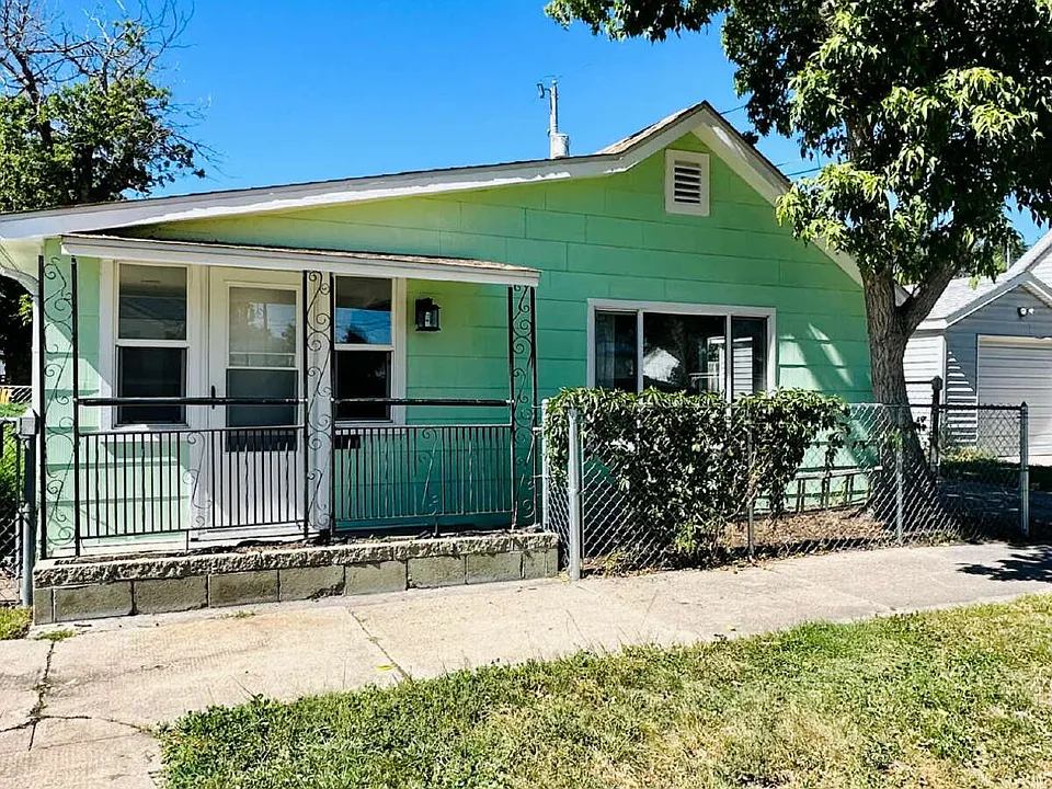 712 Maxwell Ave