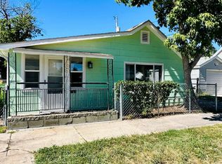 712 Maxwell Ave, Cheyenne, WY 82007