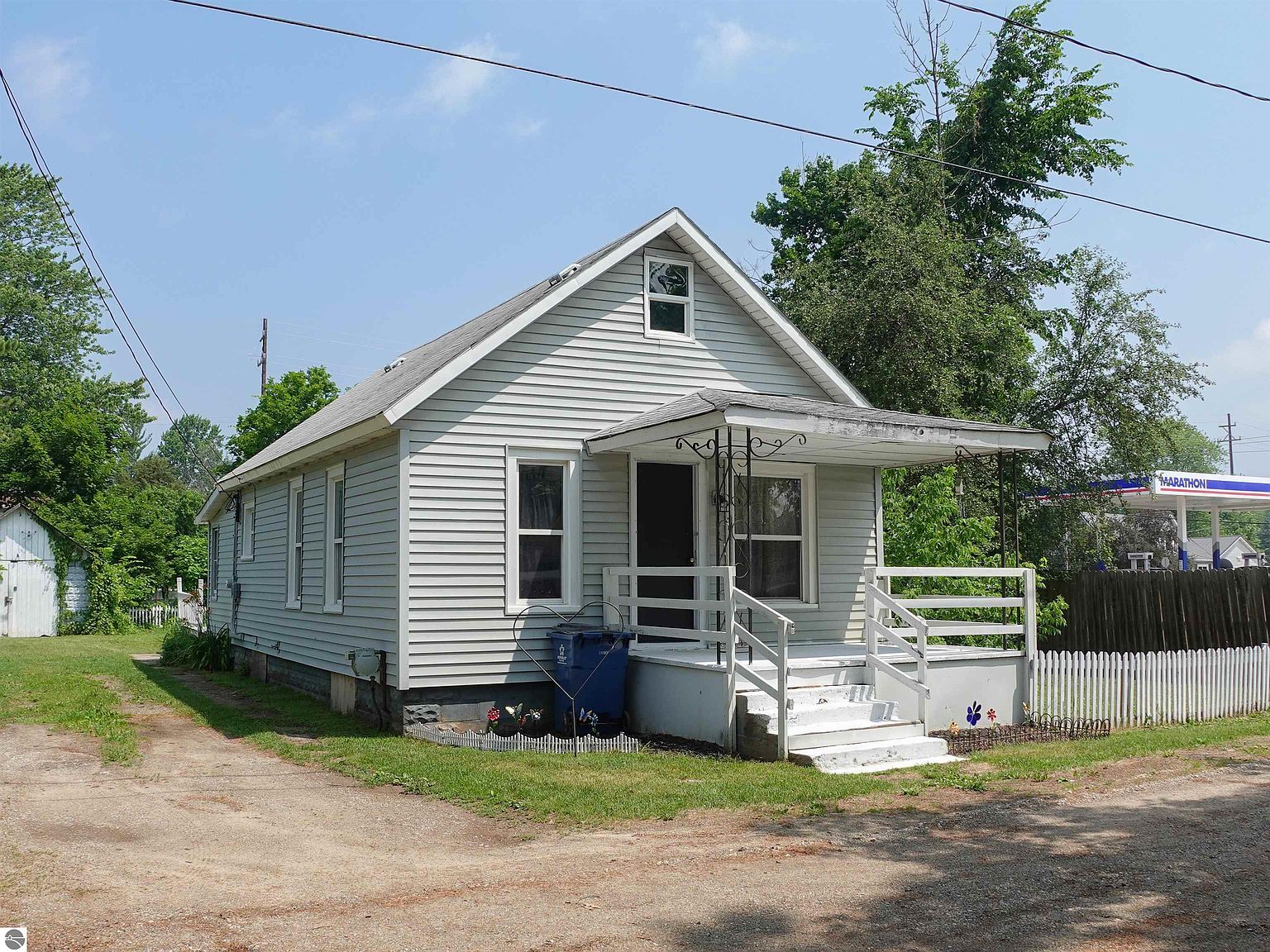 108 Park Ln, Beaverton, MI 48612 MLS 1912907 Zillow