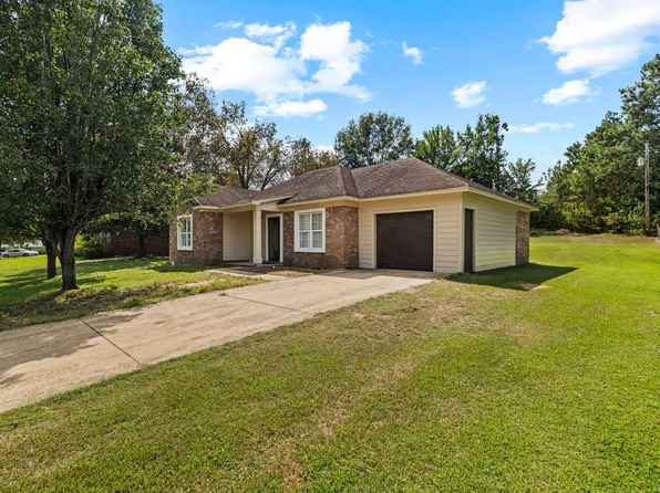 115 Michael St, New Albany, MS 38652