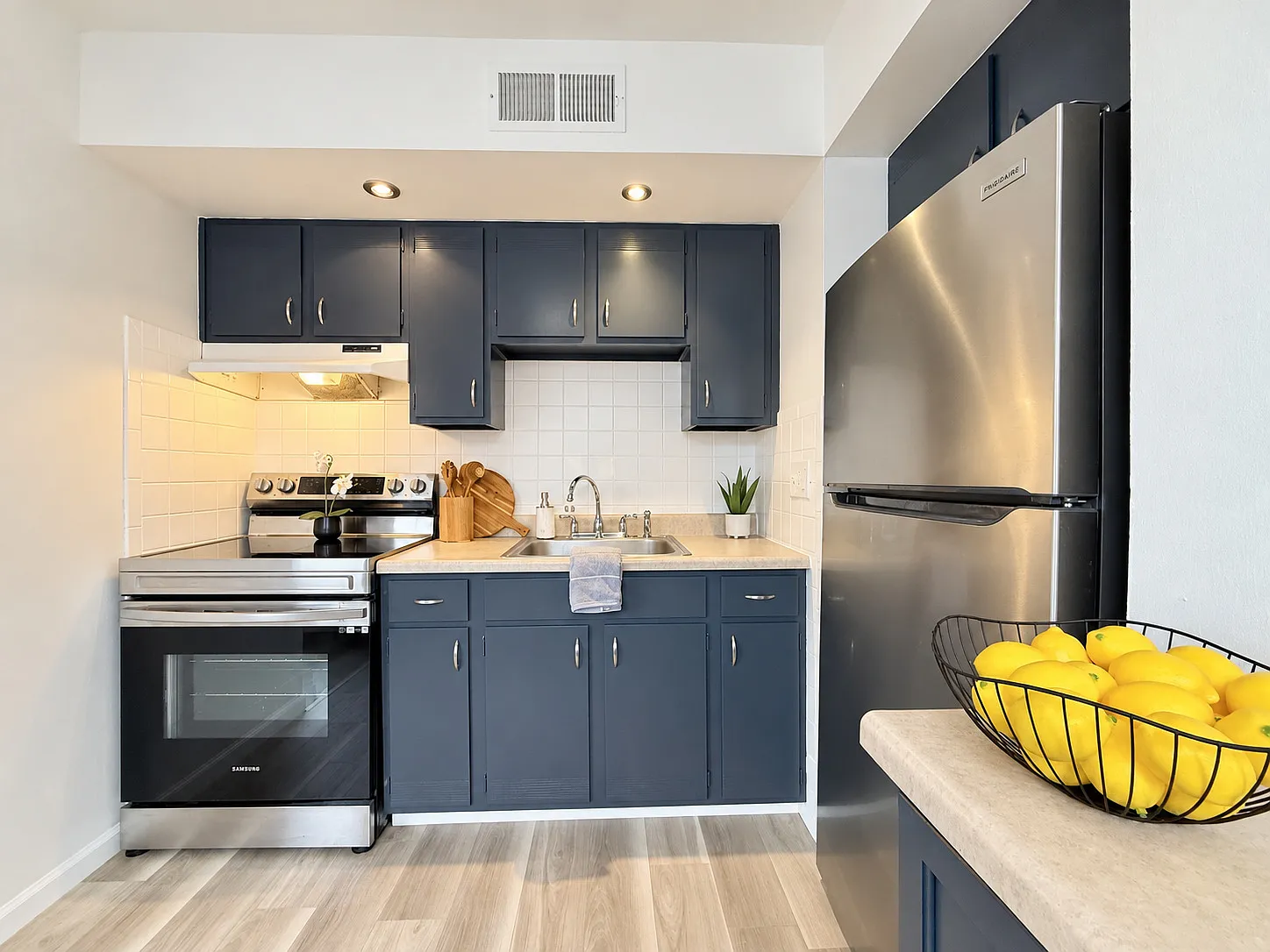 1 bed, 800 sqft, $925 — Photo 3