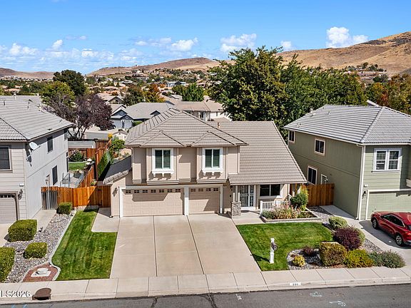 4th image of 996 Country Ridge Dr
