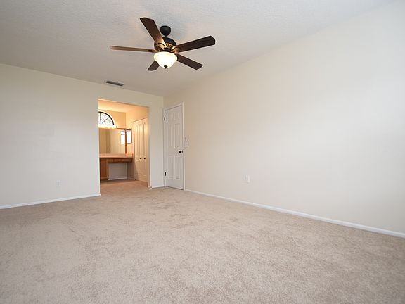 3rd image of 1931 S Merrick Dr