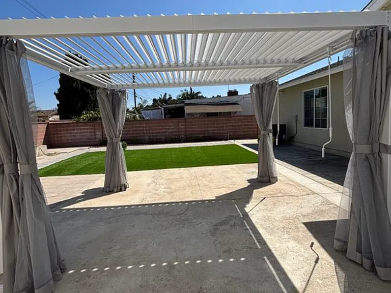 10041 Roselee Dr — Photo 9