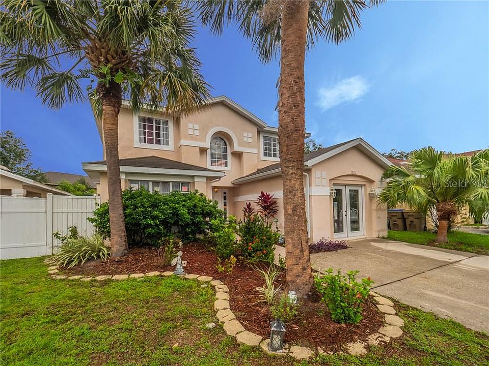 1st image of 3265 Brewster Dr