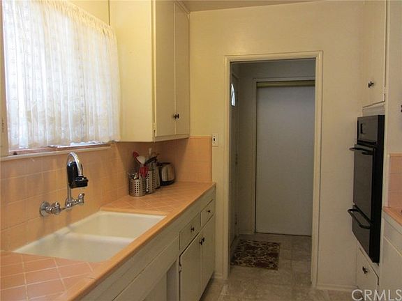 4th image of 5846 Dogwood St