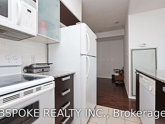 4th image of 37 Grosvenor St #2508