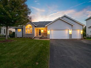 2503 Lone Eagle Trl, Woodbury, MN 55129