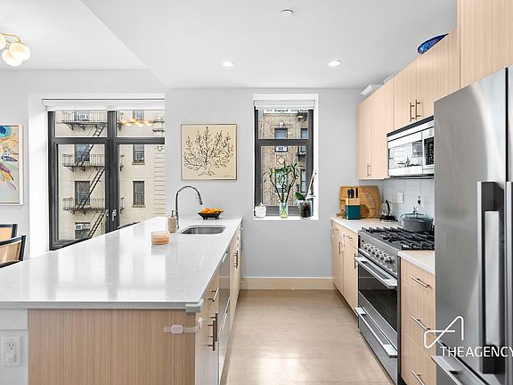 4th image of 17 Convent Ave #4C