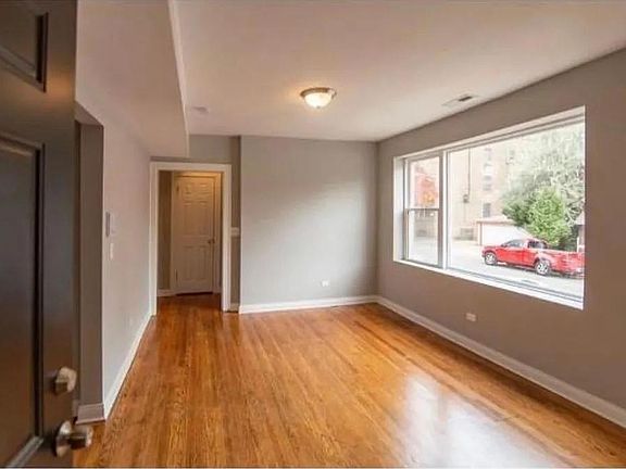 3rd image of 1151 E 72nd St #3E