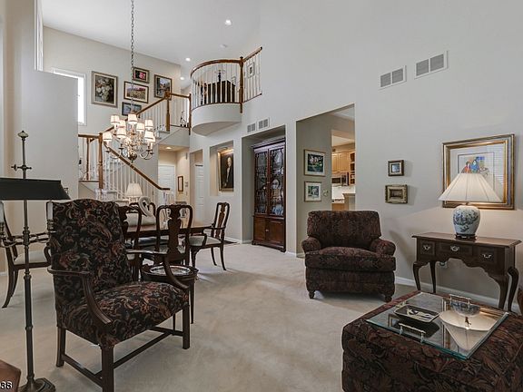 5th image of 20 Clements Ct #C0074-74