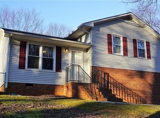 2999 Rhonswood Dr, Tobaccoville, NC 27050