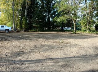 6785 N Michigan Rd, Saginaw, MI 48604