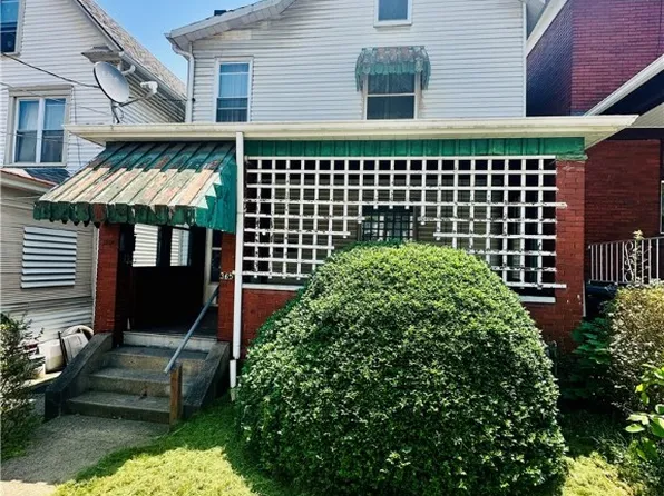 365 Kenney Ave, Pitcairn, PA 15140