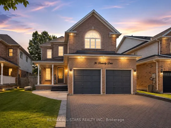36 Burnaby Dr, Georgina, ON L4P 3Z1