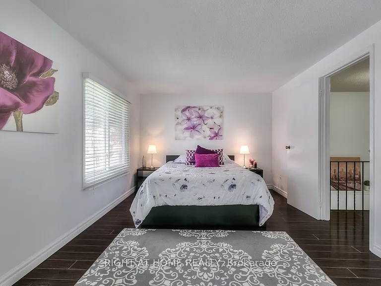 76 Ashridge Dr — Photo 12