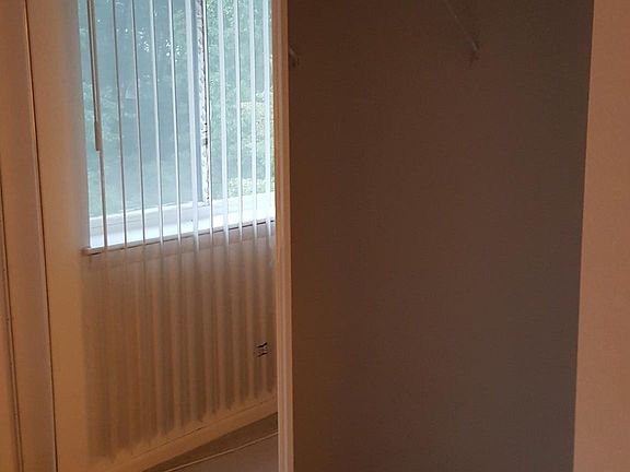 2 large mirrored closets.