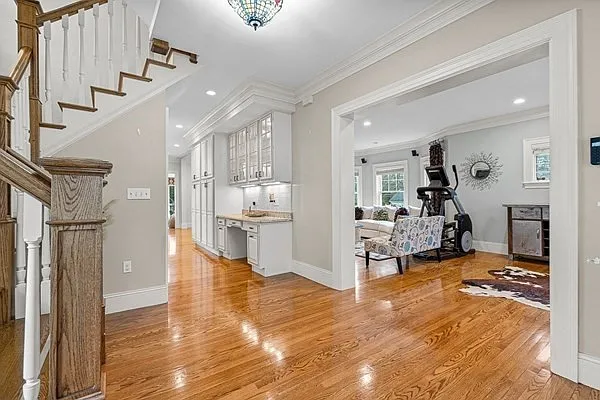 34 Glen Rd — Photo 9