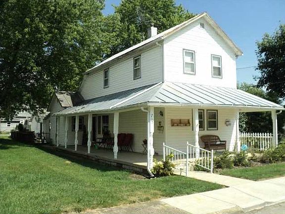 2nd image of 715 Euclid Ave