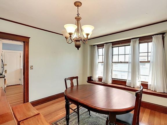 4th image of 26 Woodward Ave #1
