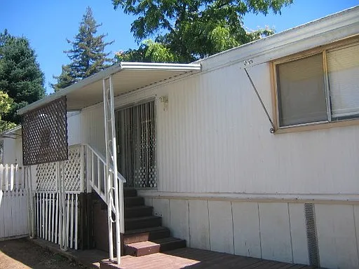5601 Jewell Rd Spc 4 photo 1