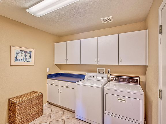 5th image of 38826 S Rock Wood Dr
