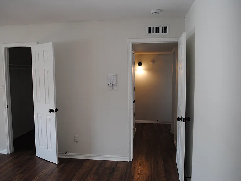 5241 Reed Dr — Photo 15