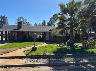 1461 Oakdale Ln, Redding, CA 96002