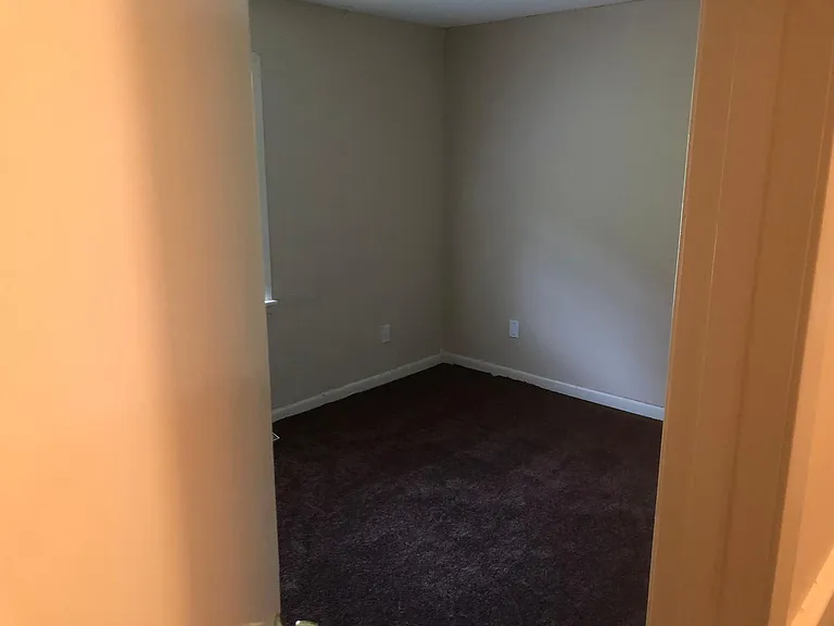 806 Franklin Dr — Photo 7