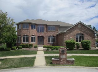 8032 Abbey Rd, Tinley Park, IL 60477