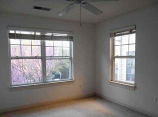 507 Saddle Ridge Ln, Rockville, MD 20850