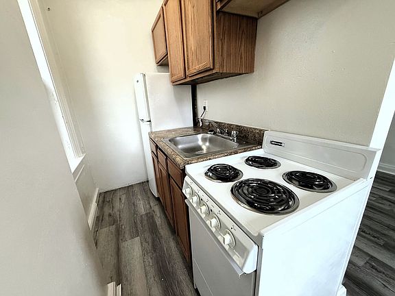 2nd image of 5431 Stanton Ave APT 3