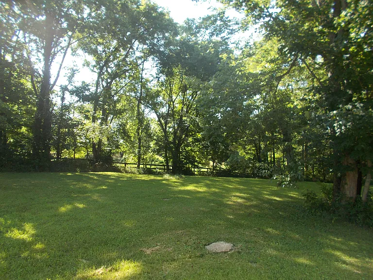 958 Hooper Station Rd — Photo 8