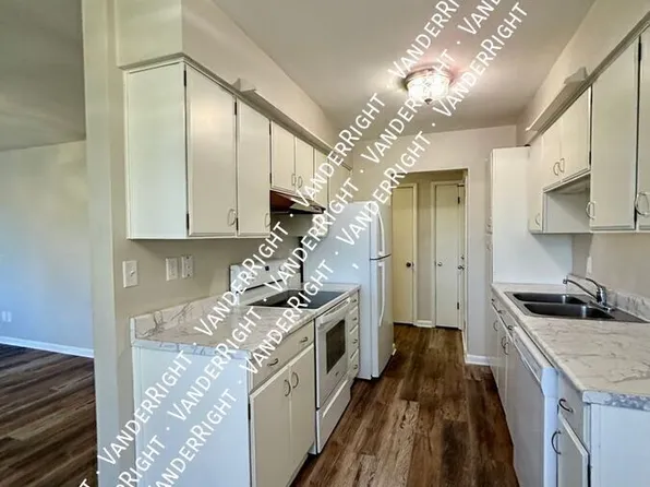 Carriage Hills Apartments