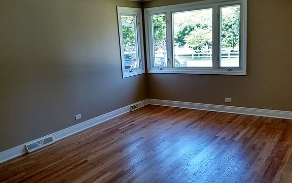 5th image of 1048 S Douglas Ave