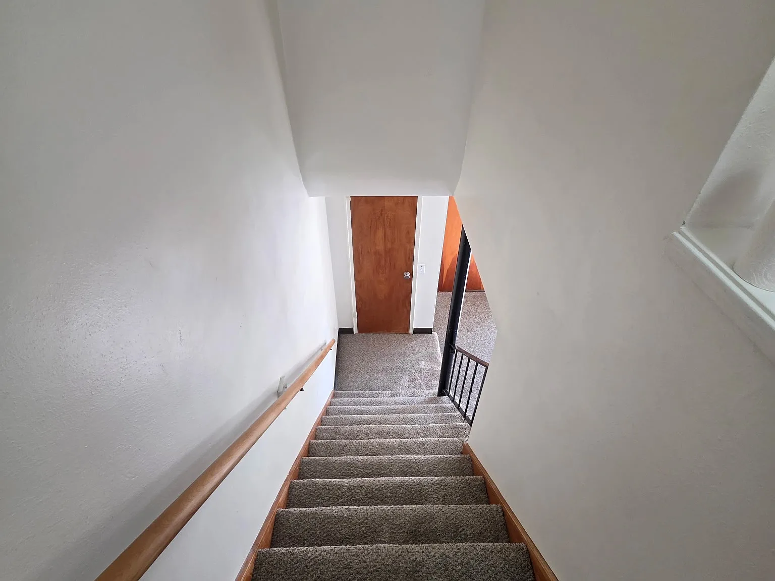 702 8th Ave Townhomes — Photo 4
