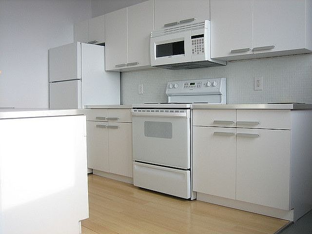 kitchen side