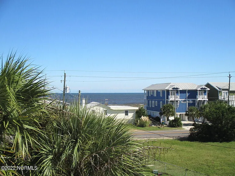 106 Ocean View Ave #A — Photo 5