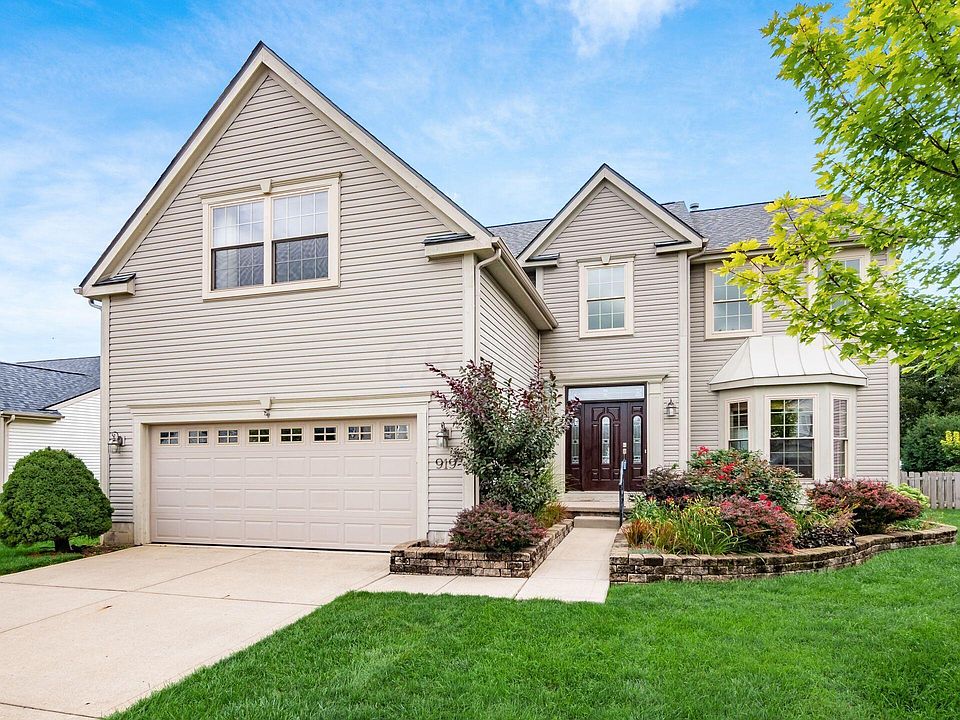 1st image of 919 Wellsley Way