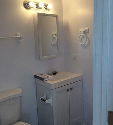 3rd image of 35475 National Trails Hwy APT 20