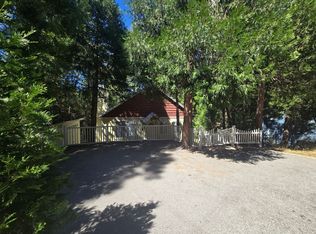 23938 Park Ln, Crestline, CA 92325