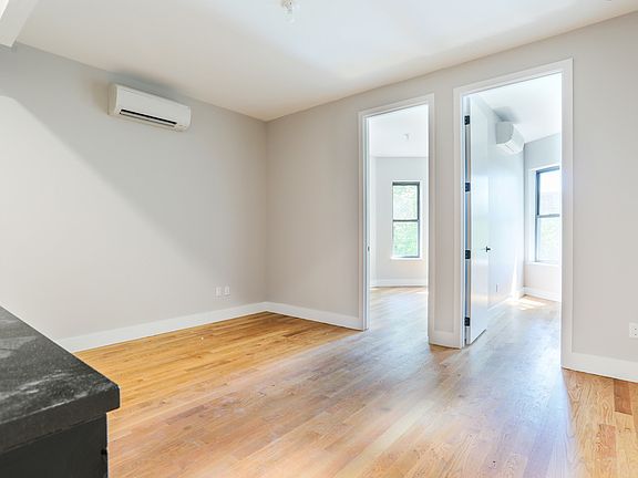 4th image of 228 New York Ave #2J