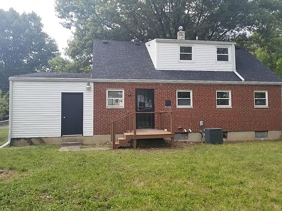 3rd image of 11500 Framingham Dr