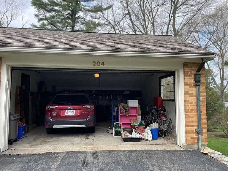 204 Follen Rd — Photo 4