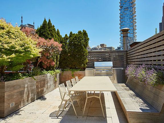 4th image of 5 Harrison St Unit Penthouse