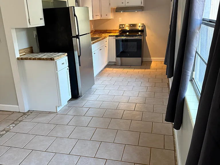 1001 Cleveland Ave — Photo 9